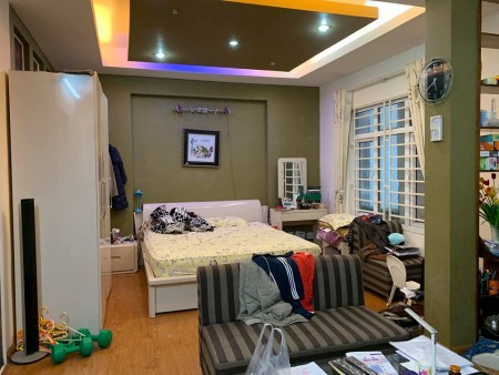 Bán nhà Nguyễn Văn Cừ 120m2, MT 4.5m, sát mặt phố, ngõ 10m giá 8.8 tỷ