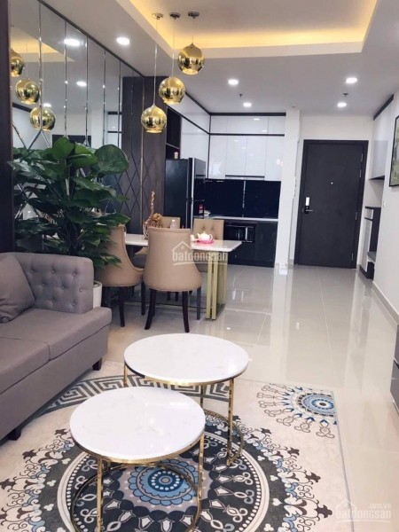 Căn hộ chính chủ mới nhận rộng 88m2, 2 PN, có sẵn đồ dùng, giá 15 triệu/tháng, cc Hado Centrosa Garden, LHCC