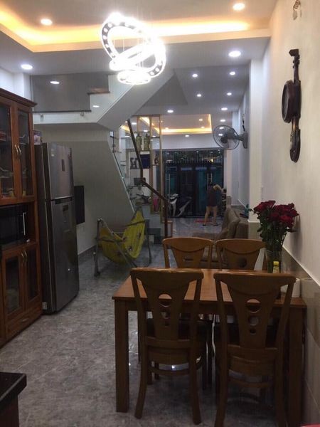 Cần bán gấp nhà hẻm xe hơi đường Lạc Long Quân, Phường 9, Tân Bình, Hồ Chí Minh.