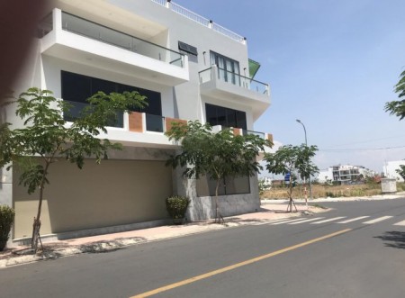 Bán đất KV Vip V1 Phước Tỉnh, Vũng Tàu, Gần Biển, Hướng Mặt Biển 272m2=2 tỷ 5