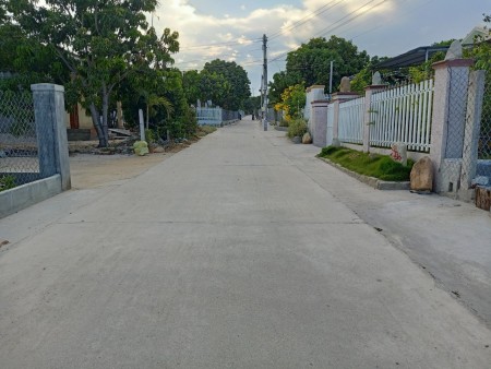 Cần bán nhanh lô dất thổ cư ngay trung tâm xã cam thành bắc huyện Cam Lâm tỉnh Khánh Hòa, gần QL1A, chỉ với 2,5tr/m2