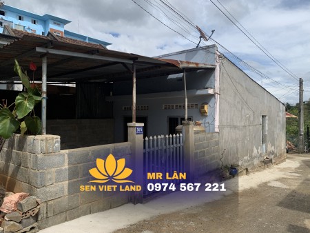 Nhà góc 3 mặ tiền bán rẻ, 1.4 tỷ Trần Phú, Bảo Lộc