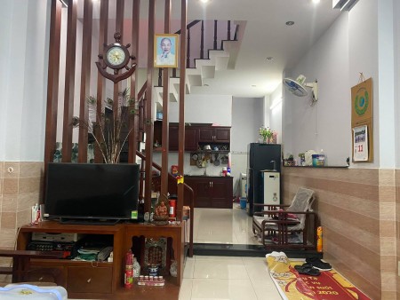 GIẢM SỐC nhà HXH Lạc Long Quân, Quận 11, 45m2 chỉ 5 tỷ 7