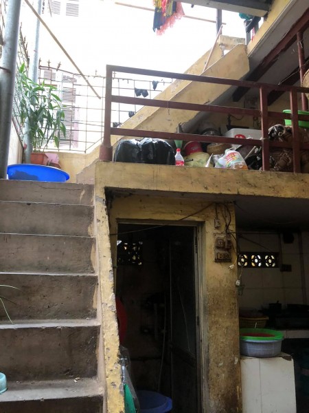LÔ GÓC, PHỐ 50M, 37m2x3Tầng, MT 4,4M, 3,3Tỷ, Vĩnh Phúc, Ba Đình.