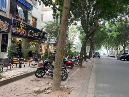 Chính chủ bán căn hộ tòa K tầng 1 kinh doanh KĐT Việt Hưng, 85m2 giá 4,8 tỷ LH 0366735565