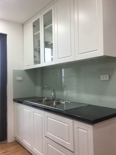 Cần bán gấp nhà Mặt Ngõ Long Biên 1 chỉ 2.18 tỷ, 70mx3T, oto đỗ