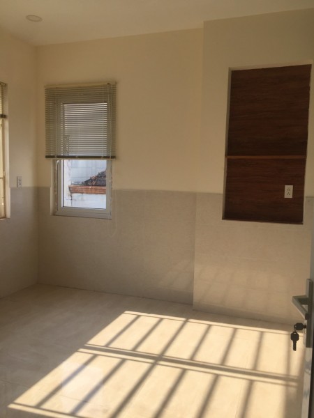 Chính chủ bán gấp nhà Quận 3 6PN khép kín Dt 58m2 0899306823