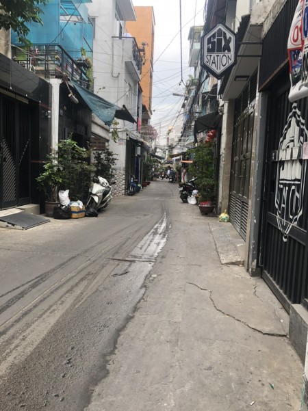 Cho thuê nhà hẻm xe hơi 128 đinh tiên hoàng p1 bình thạnh