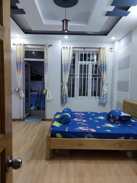 Quận 3 4 tầng 4 phòng ngủ dt 40m2 giá chỉ 3 tỷ 8