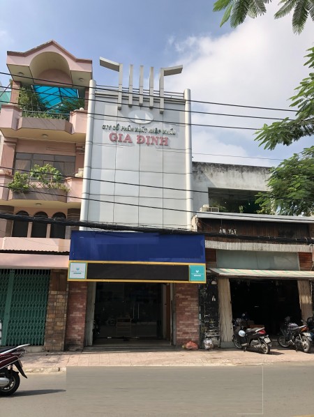 Cho Thuê Nhà Mặt Tiền Đường Hoàng Hữu Nam,_ 3 lầu _ Ngay chợ , gần BV _