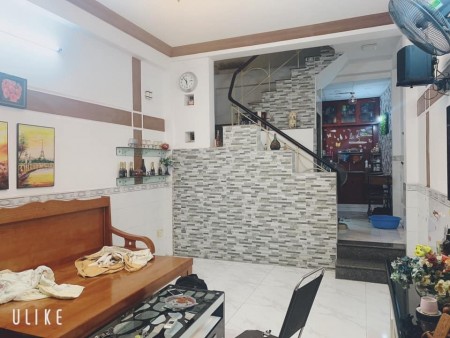 Bán nhà gấp, Lê Đình Thám, Tân Phú 1 trệt, 2 lầu,Dt: 44m2, chỉ 3tỷ1