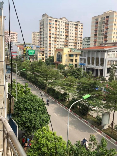 Mặt phố Nguyễn Phong Sắc Cầu Giấy, 50m, 5T, 14 tỷ: LH 0933967666.