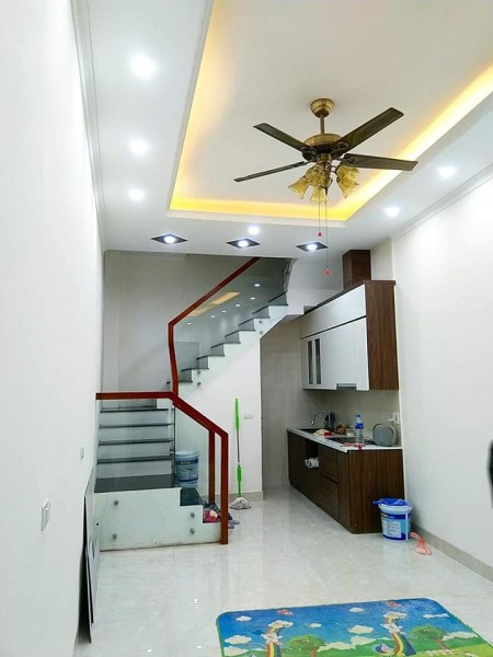 Siêu Phẩm Đón Tết TT Hai Bà Trưng, Đầy Đủ Nội Thất, DT 35m2x3T, MT 3.5m, Giá Chỉ Còn 2.6 Tỷ.