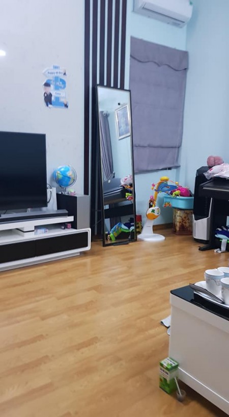 Bán gấp nhà Khương Đình, Thanh Xuân 36m 5T MT4m 2.9 tỷ, ngõ rộng, gần phố