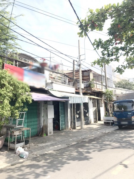 Nhà 2 lầu căn góc hẻm xe tải Lạc Long Quân P3 Q11