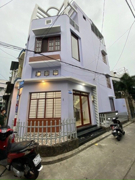 Bán nhà 5 tỷ, 4.2x10m 4 lầu 2 hẻm 4m đường Thạch Lam, phường Phú Thạnh, Quận Tân Phú