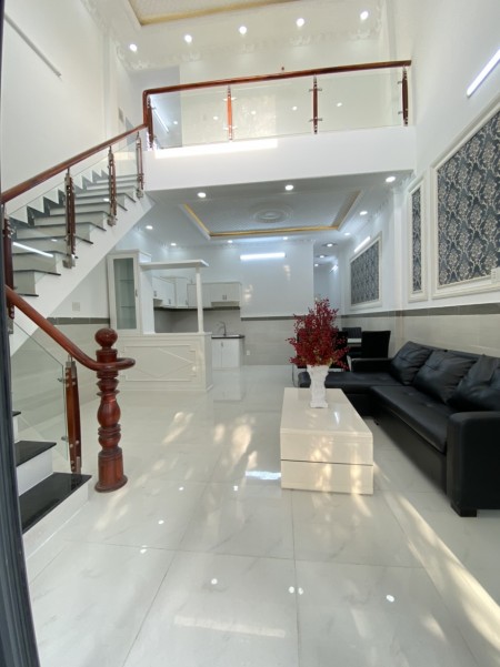BÁN NHÀ SHR 3PN 2WC.DT 5 X 15 M.GIÁ CHỈ 2 TỶ 990 ĐƯỜNG HUỲNH TẤN PHÁT