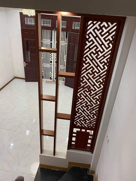 Bán nhà đường Lê Hồng Phong, DT: 3m8 x 10m, 1 trệt 2 lầu, Giá 4 tỷ 950.