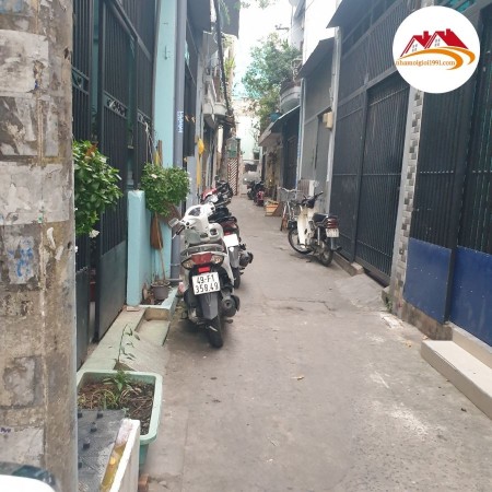 Bán Gấp! Nhà bán quận Tân Phú, phường Phú Trung, chỉ 4tỷ5, gần 50m2, Mua Ngay Kẻo Lỡ, Lh: 0783776798.
