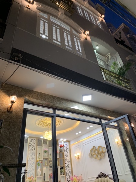 Bán gấp nhà Full nội thất cao cấp hẻm 1422 Huỳnh Tấn Phát, Phú Mỹ Quận 7.Dt:5x10m,trệt 2 lầu 4pn giá chỉ 4.5 tỷ thương lượng