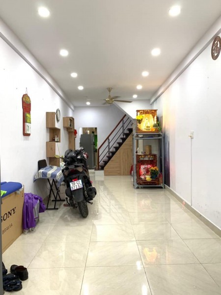 44 M2 TRẦN QUANG DIỆU 4 PHÒNG NGỦ QUẬN 3 CHỈ 3 TỶ 8