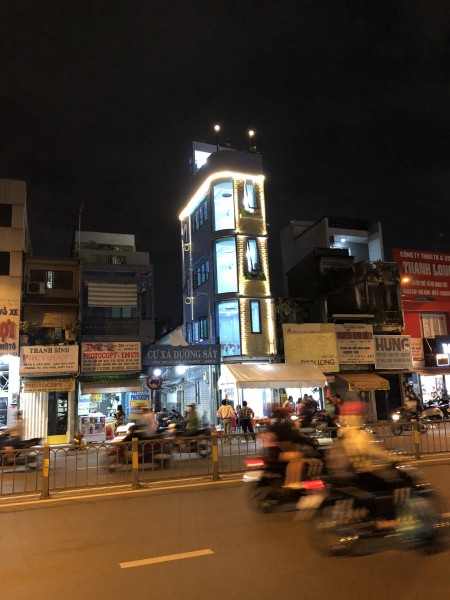Bán nhà vị trí cực đẹp, 2 mặt tiền số 290A Lý Thái Tổ, P1, Quận 3