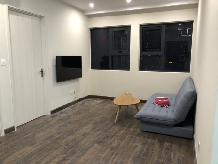 Cần bán gấp căn 2PN chung cư Goldseason, Full nội thất xịn, ở ngay trước tết. LH:0911.126.936