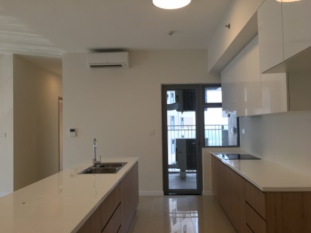 Căn hộ Palm Height 3PN, NTCĐT như hình, tầng cao,view đẹp thoáng má, 15 triệu . LH: 0902.685087