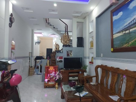 Nhà mặt tiền đường 15m Ỷ Lan 66m2 4x16.5, 3 tầng, ở ngay. Chỉ 7.8 tỷ
