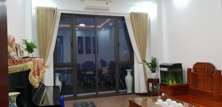 NHÀ ĐẸP, CÁCH PHỐ 20M, 40m2x5tầng, MT 4,1M, 4,7Tỷ, Đội Cấn, Ba Đình.