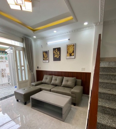 Nhà cần sang lại gấp trước Tết để về quê ở luôn, bao phí sang tên
