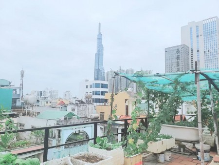 Bán Nhà View LandMark 81 Đường D2 F25 Bình Thạnh 4tầng(4.5x15) 12.8tỷ nhà full nội thất.