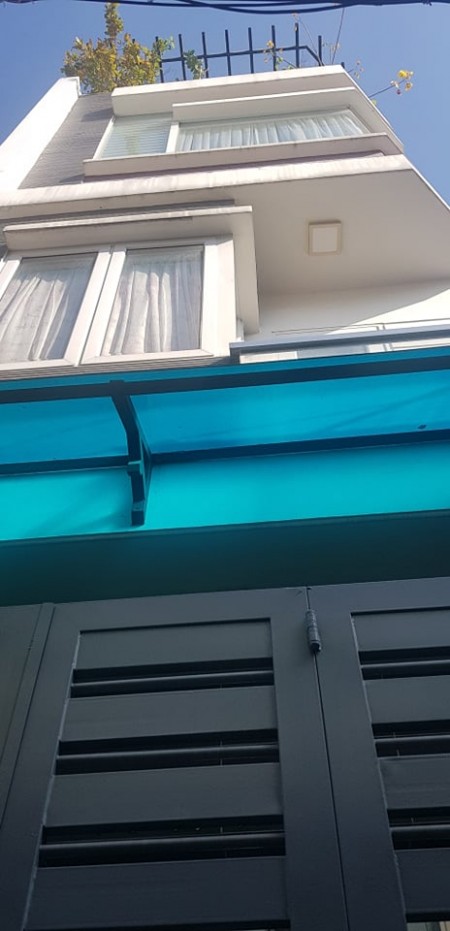 BÁN GẤP nhà HXH Ba Tháng Hai, Quận 11, 44m2 chỉ 5 tỷ 7