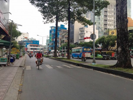 Đi đến slide 1