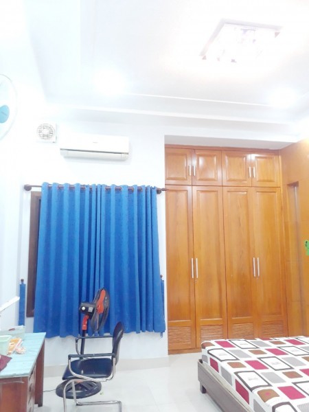 Phòng mới đẹp có nội thất mặt tiền Âu Dương Lân P3 Q8