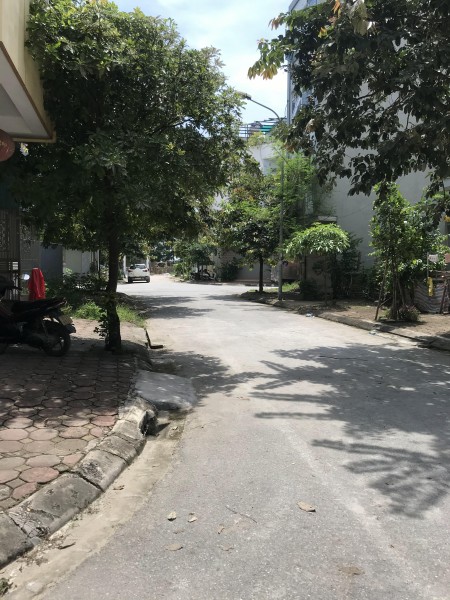 Bán đất La Khê - Hà Đông 45m2 mặt tiền 6m ô tô đỗ cửa giá 2,8 tỷ