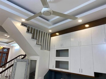 Nhà mới 1T - 2L, ST, DT 32m2, đường Lê Hồng Phong, Giá 4,2 tỷ