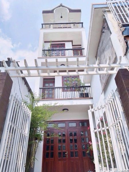 Nhà xây Hotel, Đối diện BV Chấn Thương Chỉnh Hình, HXH7c, Trần Hưng Đạo, Quận 5, 58m2, chỉ 7 tỷ 5