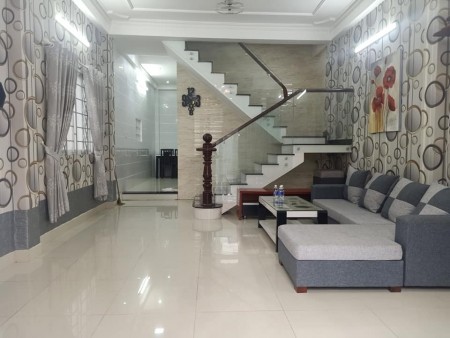 MỘT BƯỚC RA MẶT TIỀN – NGUYỄN PHÚC NGUYÊN – QUẬN 3 – CHỈ 3 TỶ