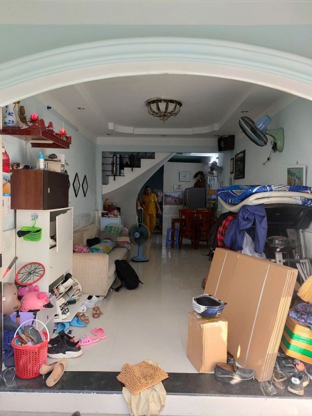 Bán gấp nhà hẻm Nguyễn Văn Quỳ Quận 7, 30m2 (3.3x9) chỉ 2.65 tỷ, 2PN, 3WC, nhà mới vào ở ngay