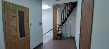 Nhà Hẻm Huỳnh Tấn Phát Quận 7 SHR
