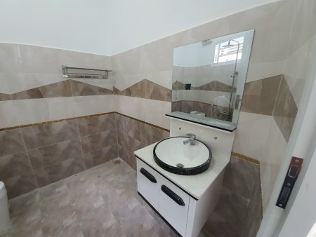 Cuối năm cần tiền bán gấp căn nhà ,mới xây xã Bình Minh, huyên Trảng Bom cách đường Võ Nguyên Giáp 50m.