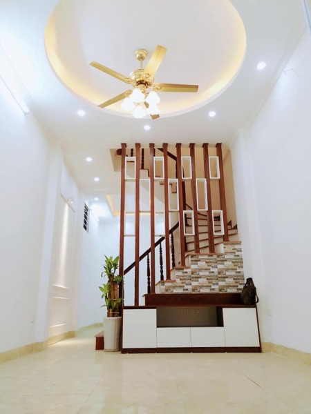 MẶT PHỐ KINH DOANH TRUNG TÂM THANH XUÂN 42M 5T GIÁ CHỈ 4 TỶ CHÍN