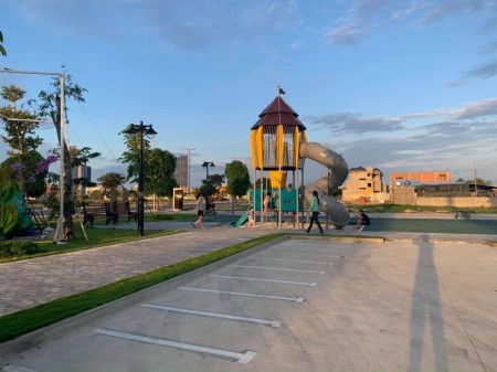 Đi đến slide 2