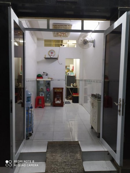 BÁN GẤP NHÀ HẺM LÝ THÁI TỔ QUẬN 10, 18m2 (2.3x7.5) 3 TẦNG CHỈ 3.3 TỶ, FULL NỘI THẤT ĐẸP