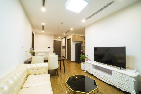 Vợ chồng tôi cho thuê CC A10 Nam Trung Yên 2PN NB, CB, giá 10tr/th. LH: 0355565430