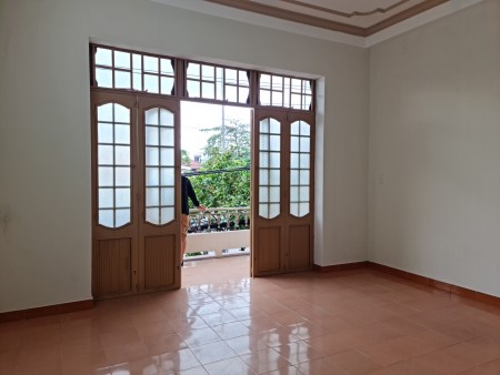 NHÀ MẶT TIỀN CHO THUÊ KINH DOANH KHU SƠN TRÀ