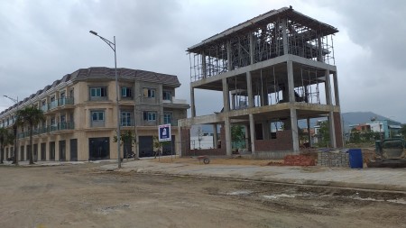 Đi đến slide 4