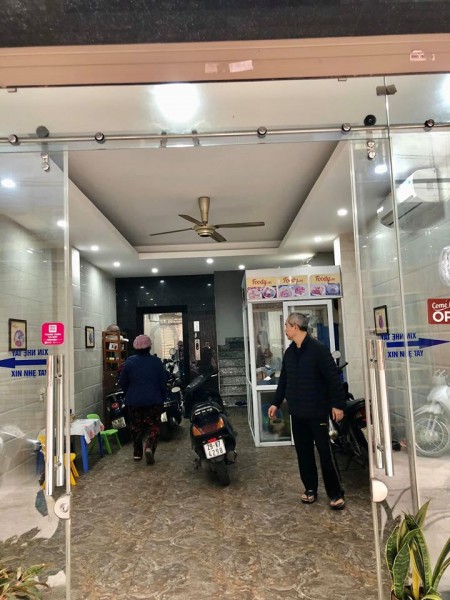 Thái Thinh 7 tầng thang máy kinh doanh oto tránh