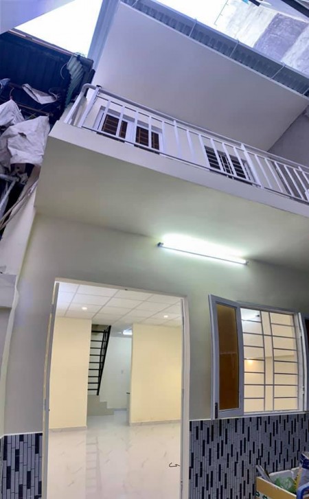 Bán nhà chính chủ Đường Đinh Tiên Hoàng, Phường 1, Bình Thạnh, 40m2, chỉ 3tỷ500 (TL).